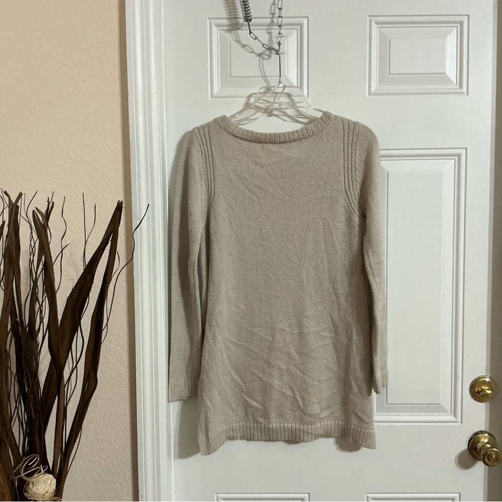 LC Lauren Conrad Light Beige Knit Sweater - Picture 4 of 5
